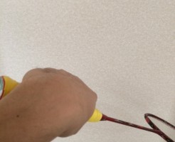 バドミントン教室リストスタンド・持ち替え・反応は壁打ちで